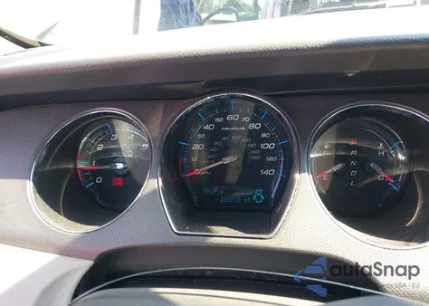 2010 Ford Taurus Se z USA, uszkodzony, nr VIN 1FAHP2DW9AG140944